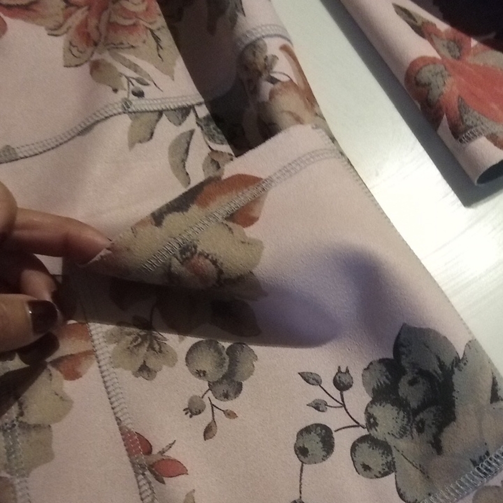 Floral Patterned Open Front Jacket - Picture 10 of 10